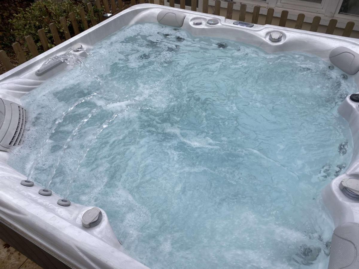 Maison Avec Jardin Et Jacuzzi Proche Polytechnique Палезо Экстерьер фото